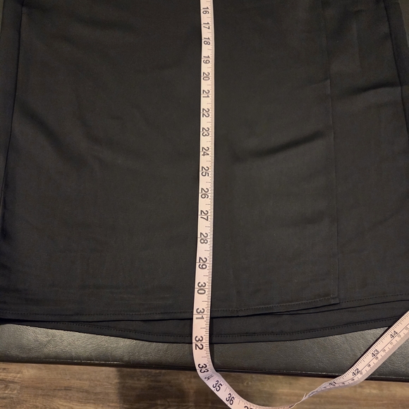 Nine West Black Faux Wrap Satin Finish Midi Skirt Size S NWT - Picture 15 of 16